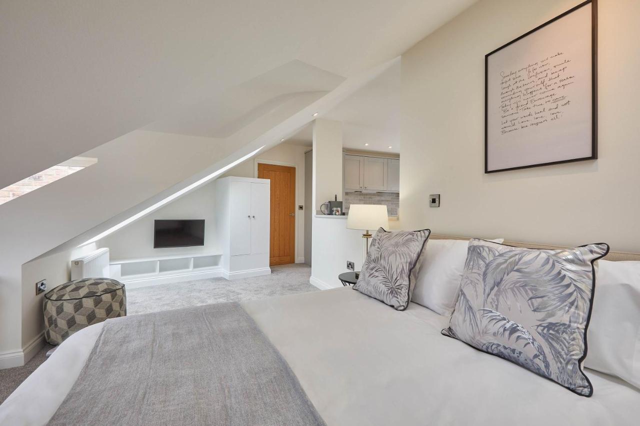 Host & - The Birds Nest Apartamento Whitby